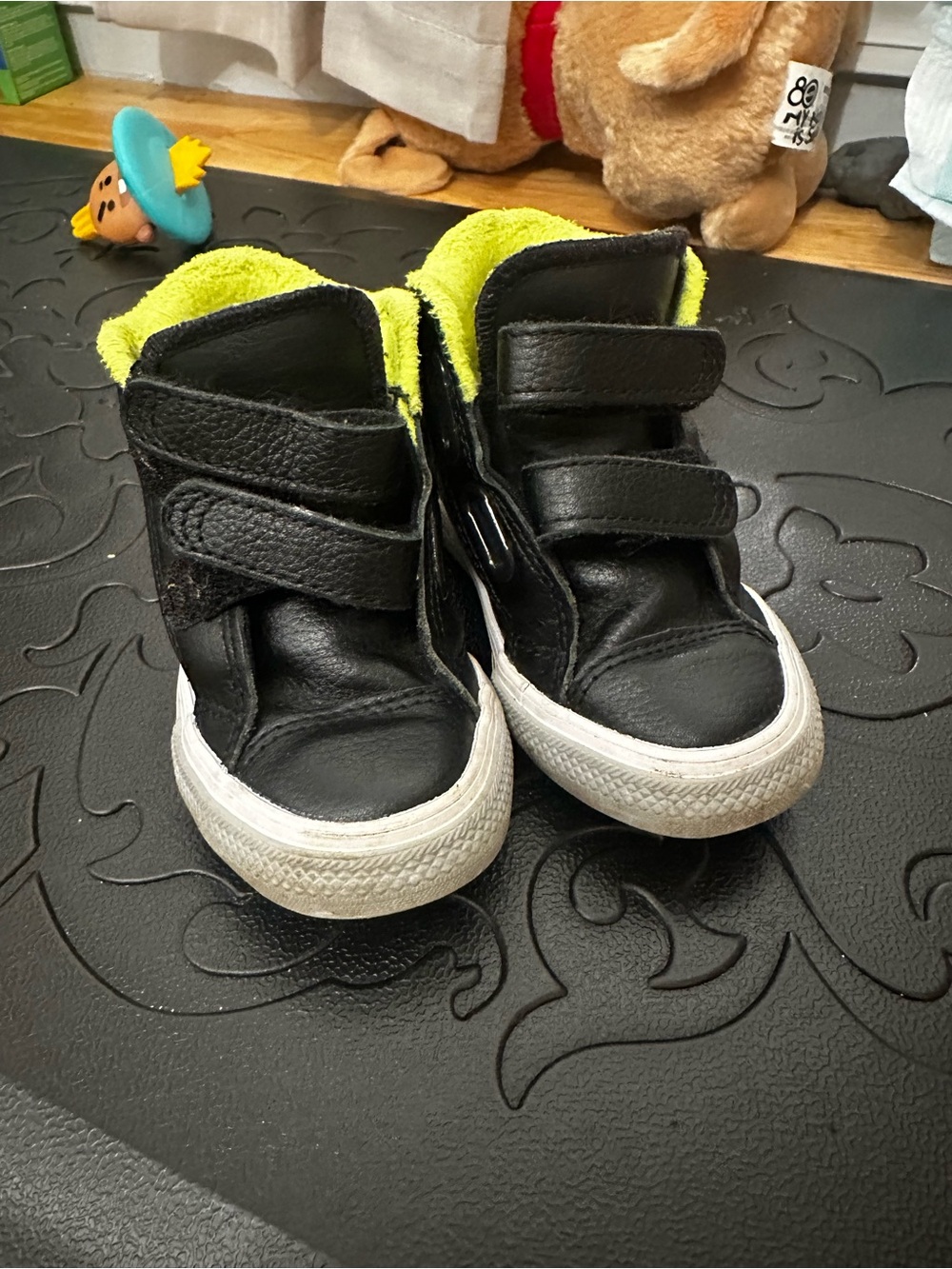 Toddler Converse Navy High-Top Sneakers Lime Green Lining waterproof Size 5-6